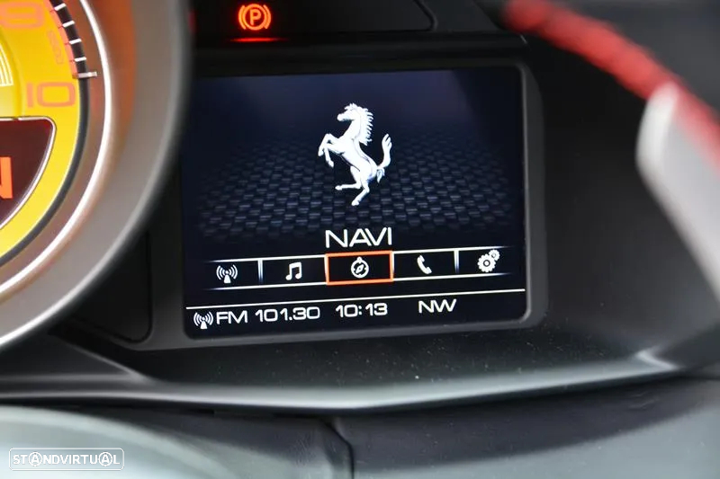 Ferrari 488 GTB - 35