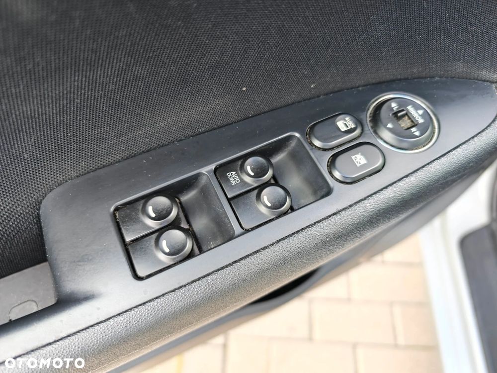 Hyundai i30 1.6 Comfort - 12