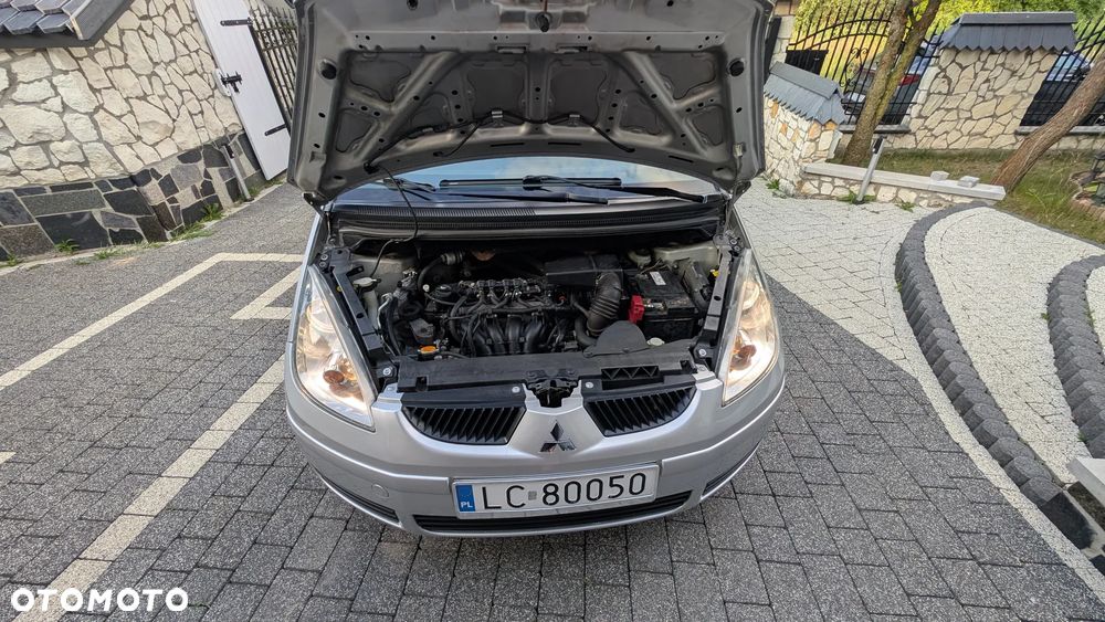 Mitsubishi Colt 1.5 Invite - 29