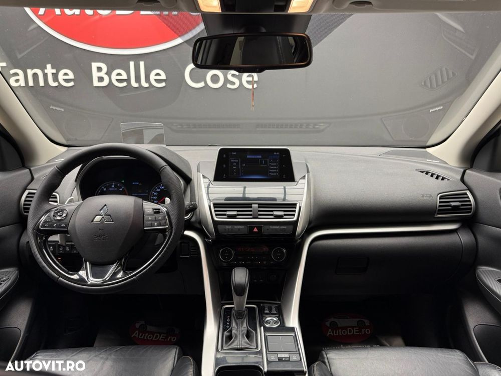 Mitsubishi Eclipse-Cross - 8