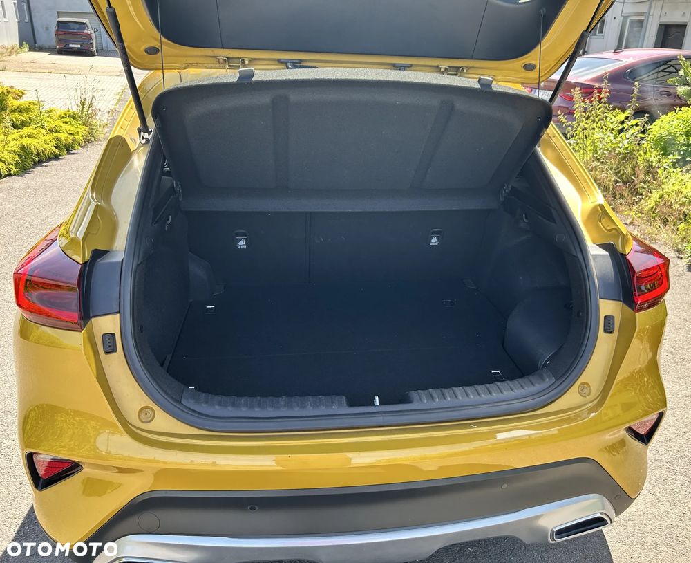 Kia XCeed ver-1-6-gdi-phev-l-dct - 9