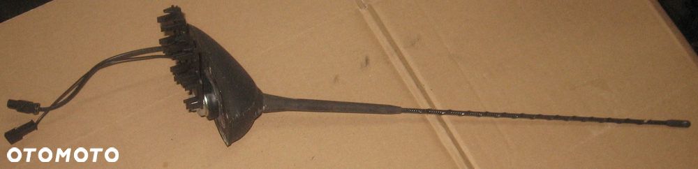 antena dachowa BMW E87 - 1