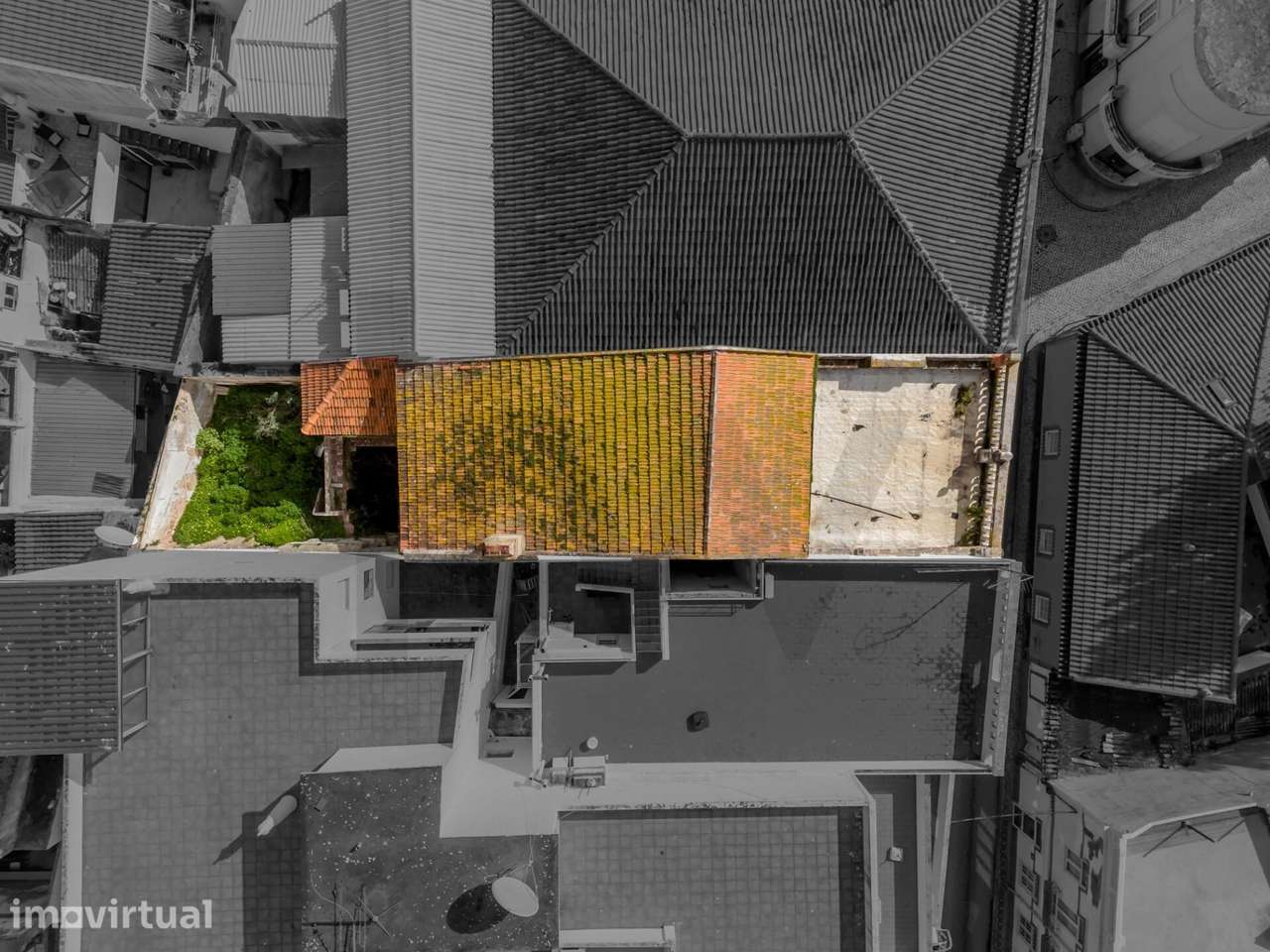 Casa Típica Algarvia em Portimão - Oportunidade Única! - Grande imagem: 4/13