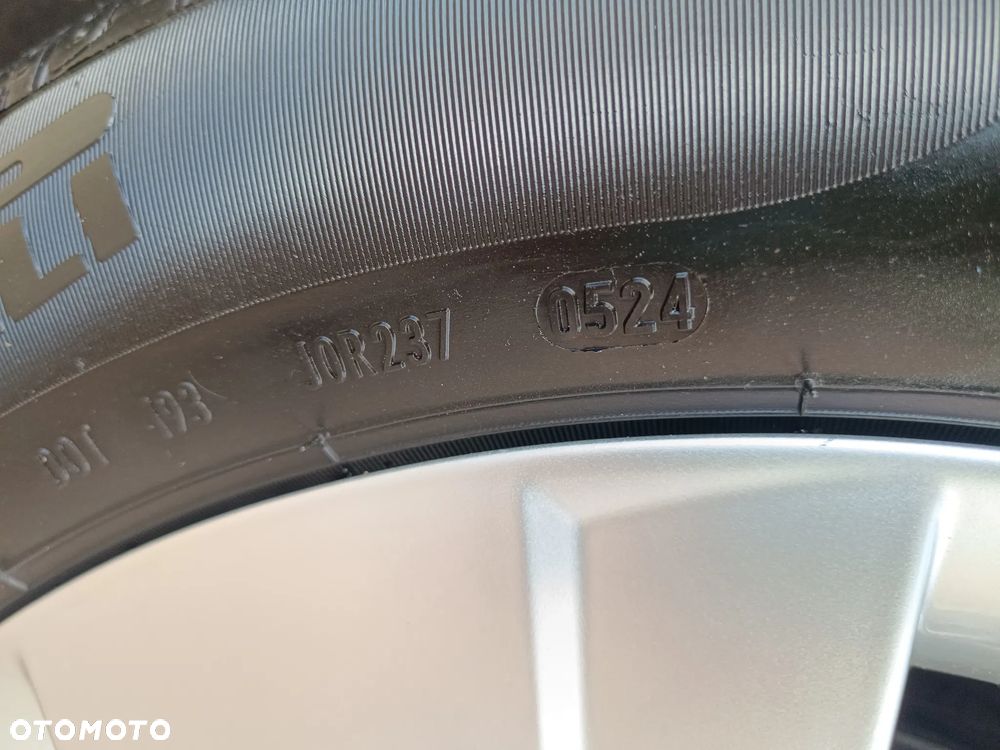 Skoda Superb 2.0 TDI DSG Premium Edition - 35