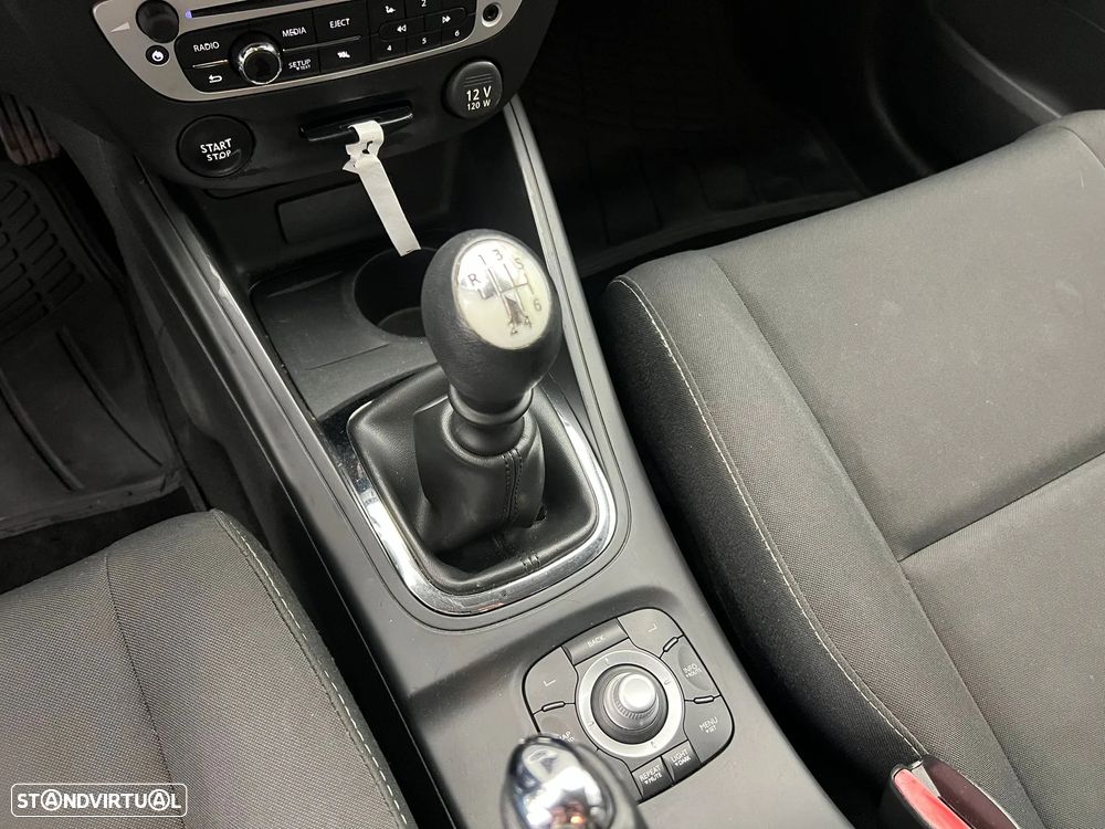 Renault Mégane 1.5 dCi Dynamique - 13