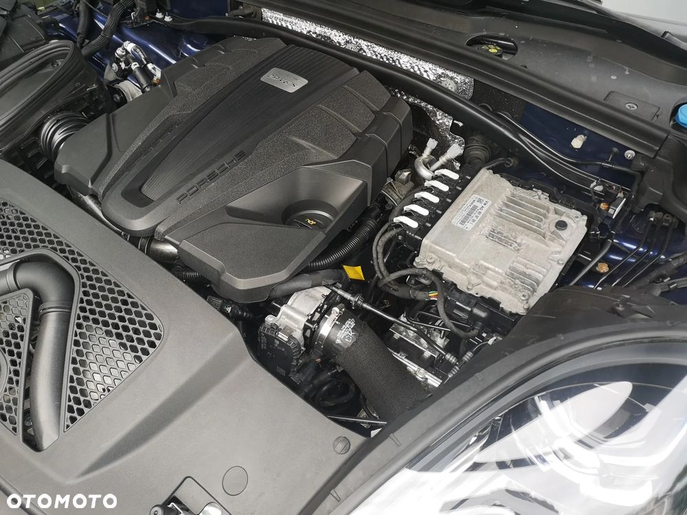 Porsche Macan S - 36