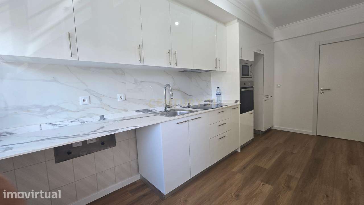 Moderno Apartamento T1 em Venteira, Amadora - Grande imagem: 2/23