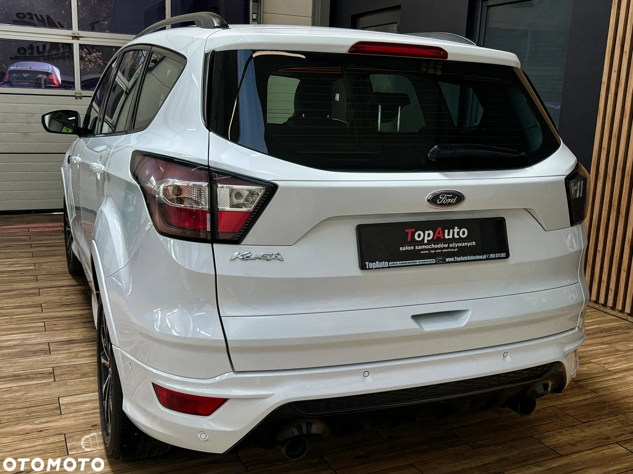 Ford Kuga 1.5 EcoBlue ST-LINE - 9