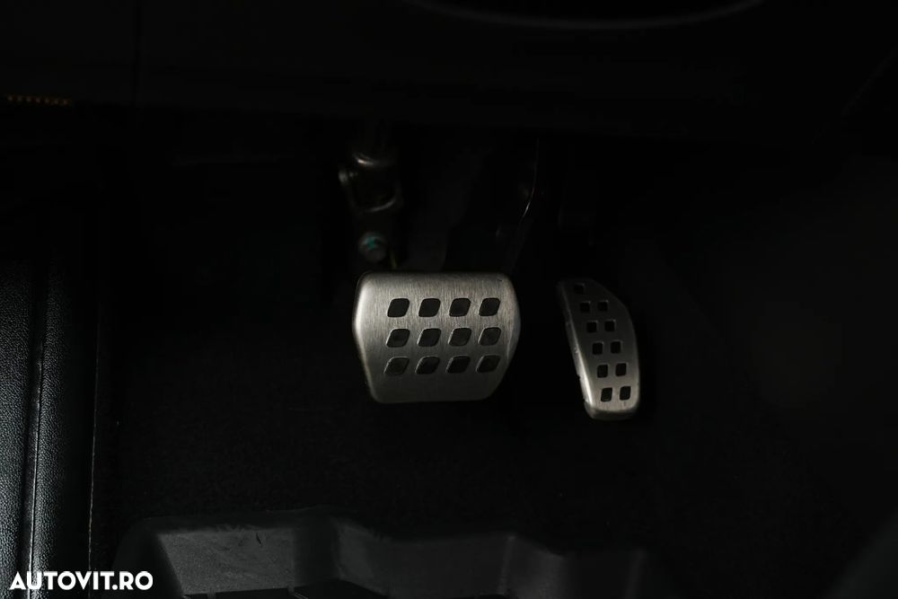 Renault Arkana MHEV 160 EDC RS Line - 38