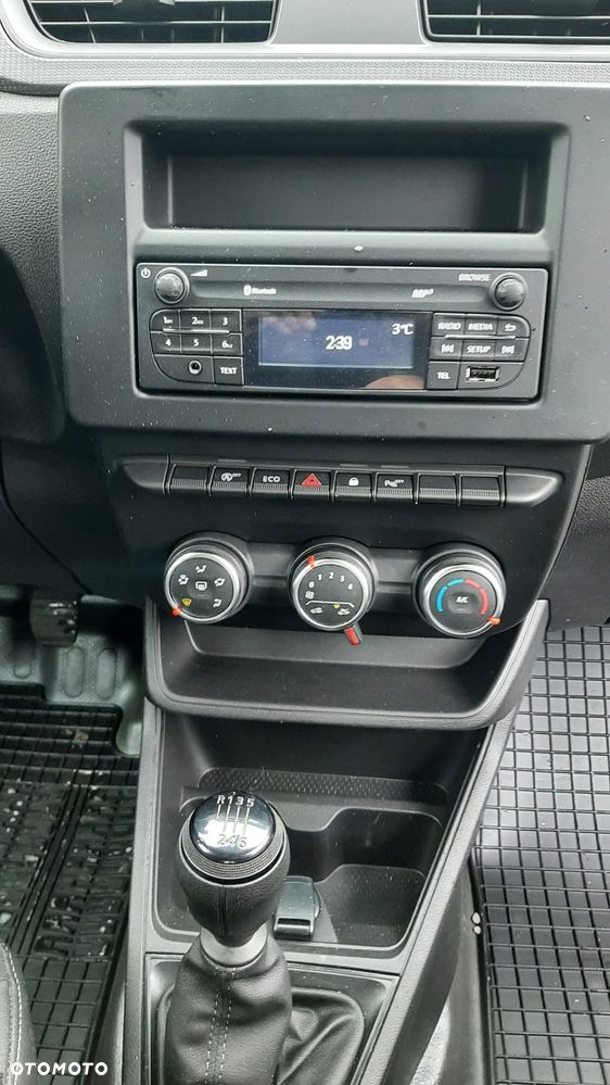 Renault EXPRESS - 16