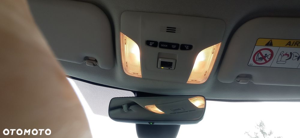 Toyota Corolla - 14