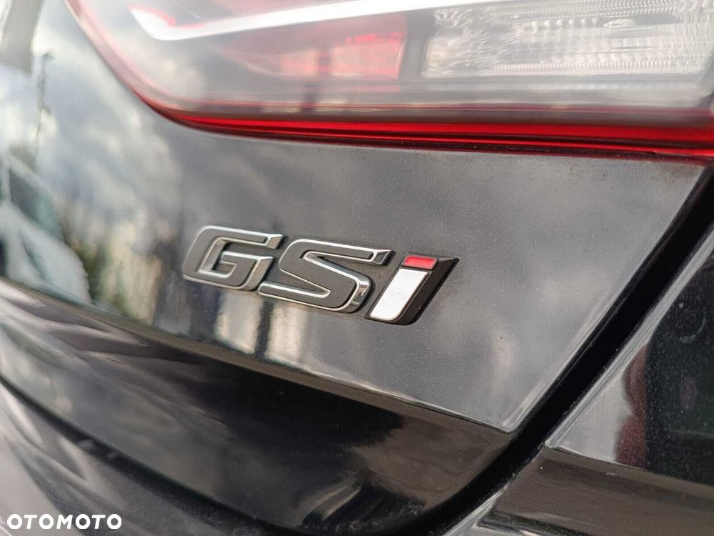 Opel Insignia 2.0 CDTI 4x4 GSi S&S - 23