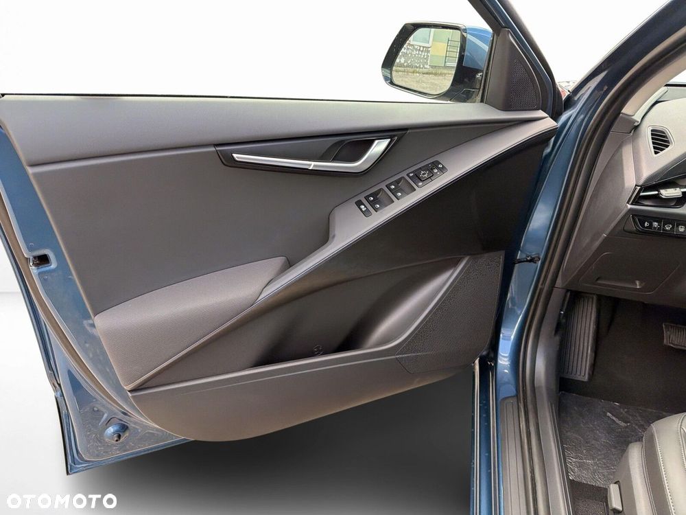 Kia Niro - 11