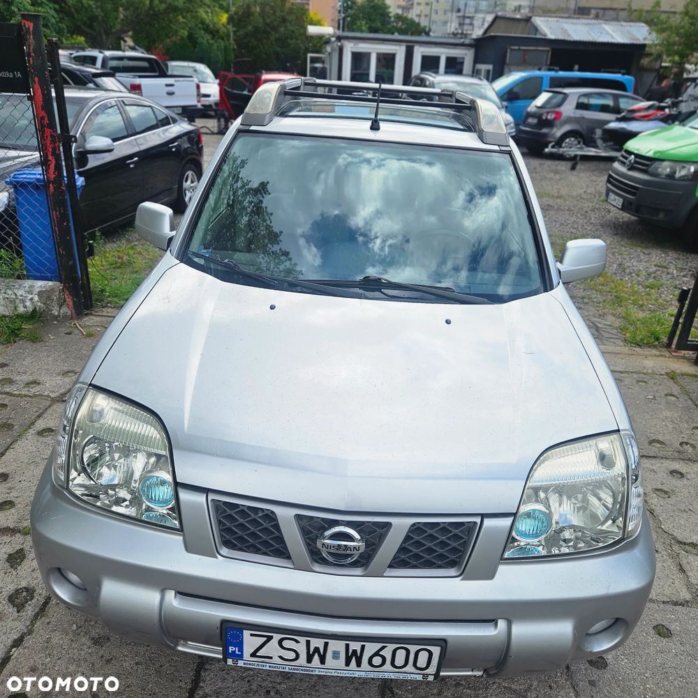 Nissan X-Trail 2.2 dCi Elegance - 11