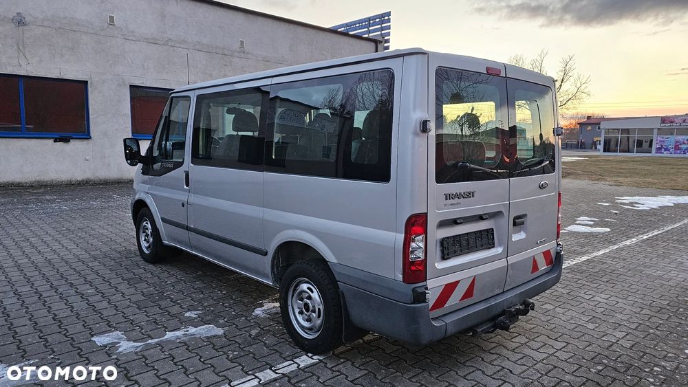 Ford Transit - 21