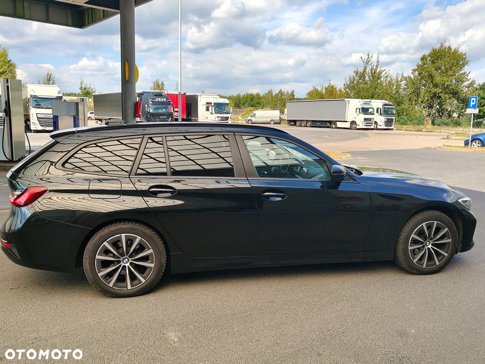 BMW Seria 3 318d Luxury Line - 6