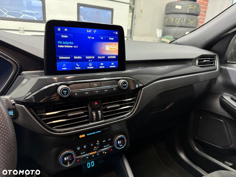 Ford Kuga 2.5 Duratec PHEV ST-LINE - 26