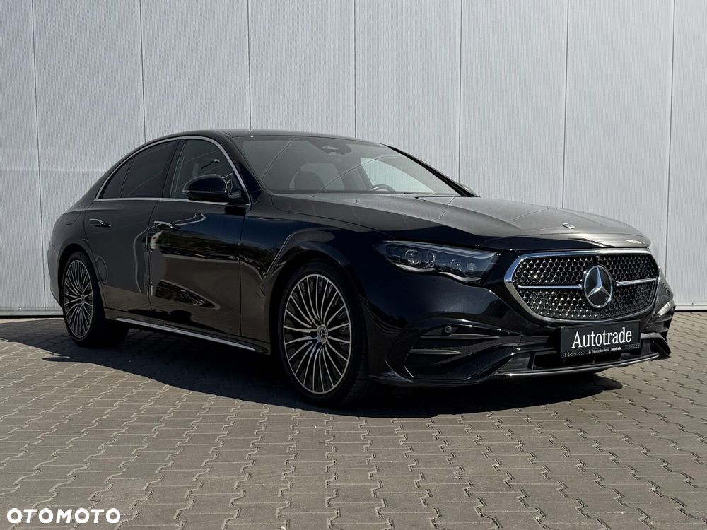 Mercedes-Benz Klasa E 220 d mHEV 4-Matic AMG 9G-Tronic - 3
