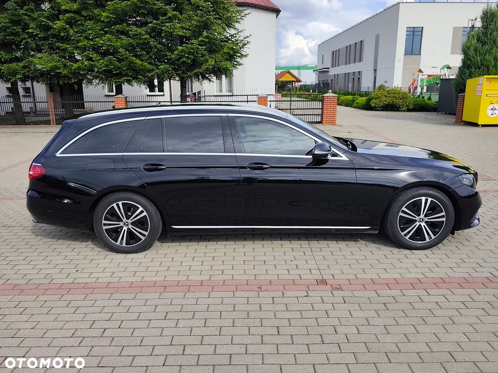 Mercedes-Benz Klasa E 220 d Avantgarde - 2