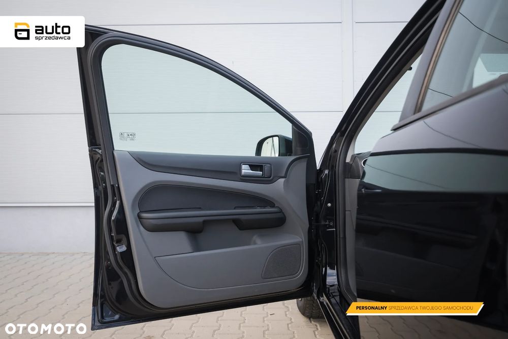 Ford Focus 1.6 Trend - 23