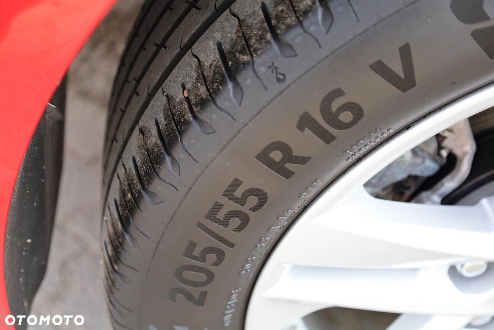 Toyota Corolla 1.8 Hybrid GPF Comfort - 10