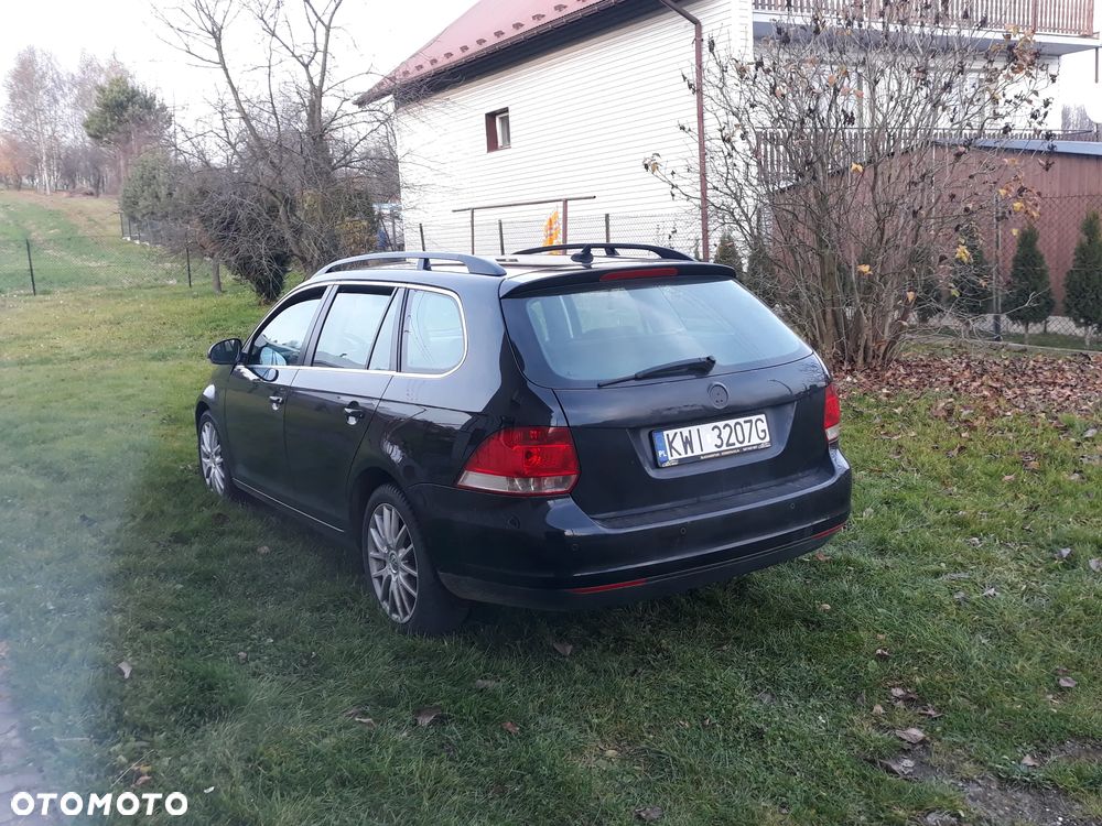 Volkswagen Golf 1.9 TDI Comfortline DSG - 4