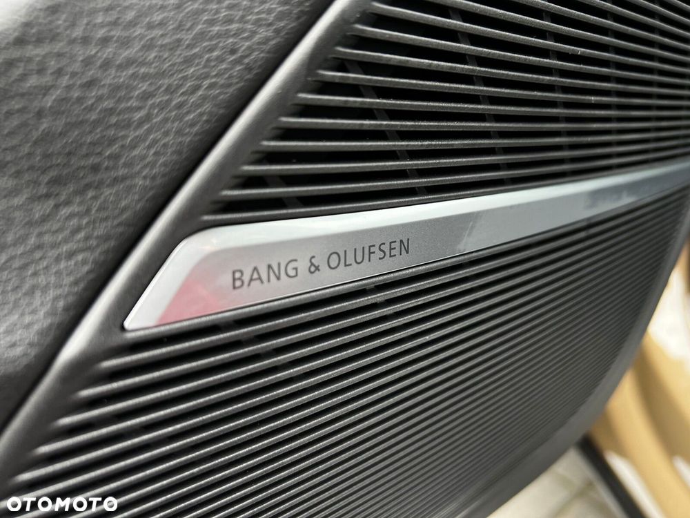 Audi Q8 - 18