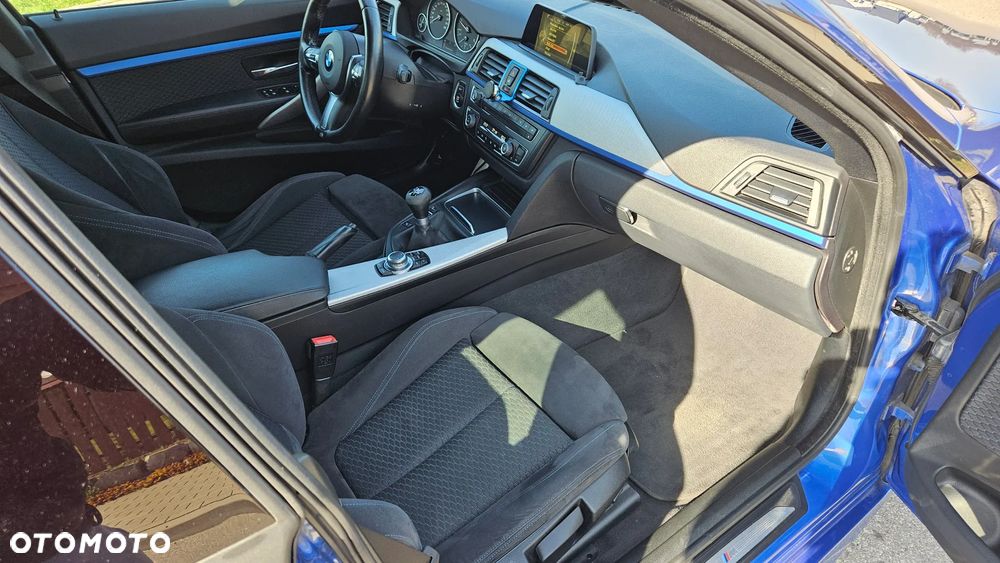BMW 3GT 318d M Sport - 21