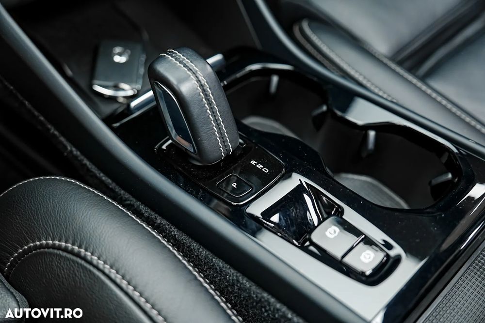 Volvo XC 40 T5 Recharge DKG Inscription - 33