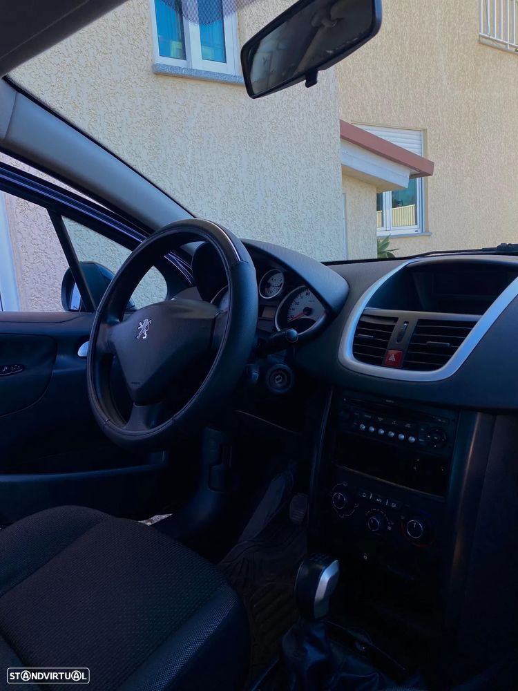 Peugeot 207 - 5