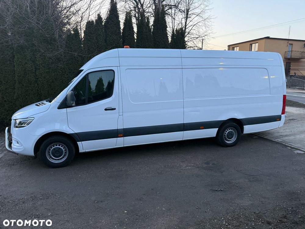 Mercedes-Benz Sprinter 319 CDI 3.0 - 25