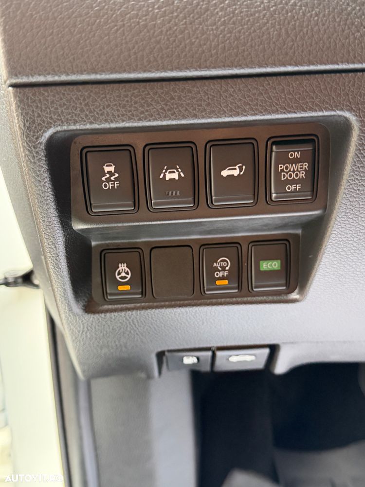 Nissan X-Trail 2.0 dCi ALL-MODE 4x4i Xtronic Tekna - 19