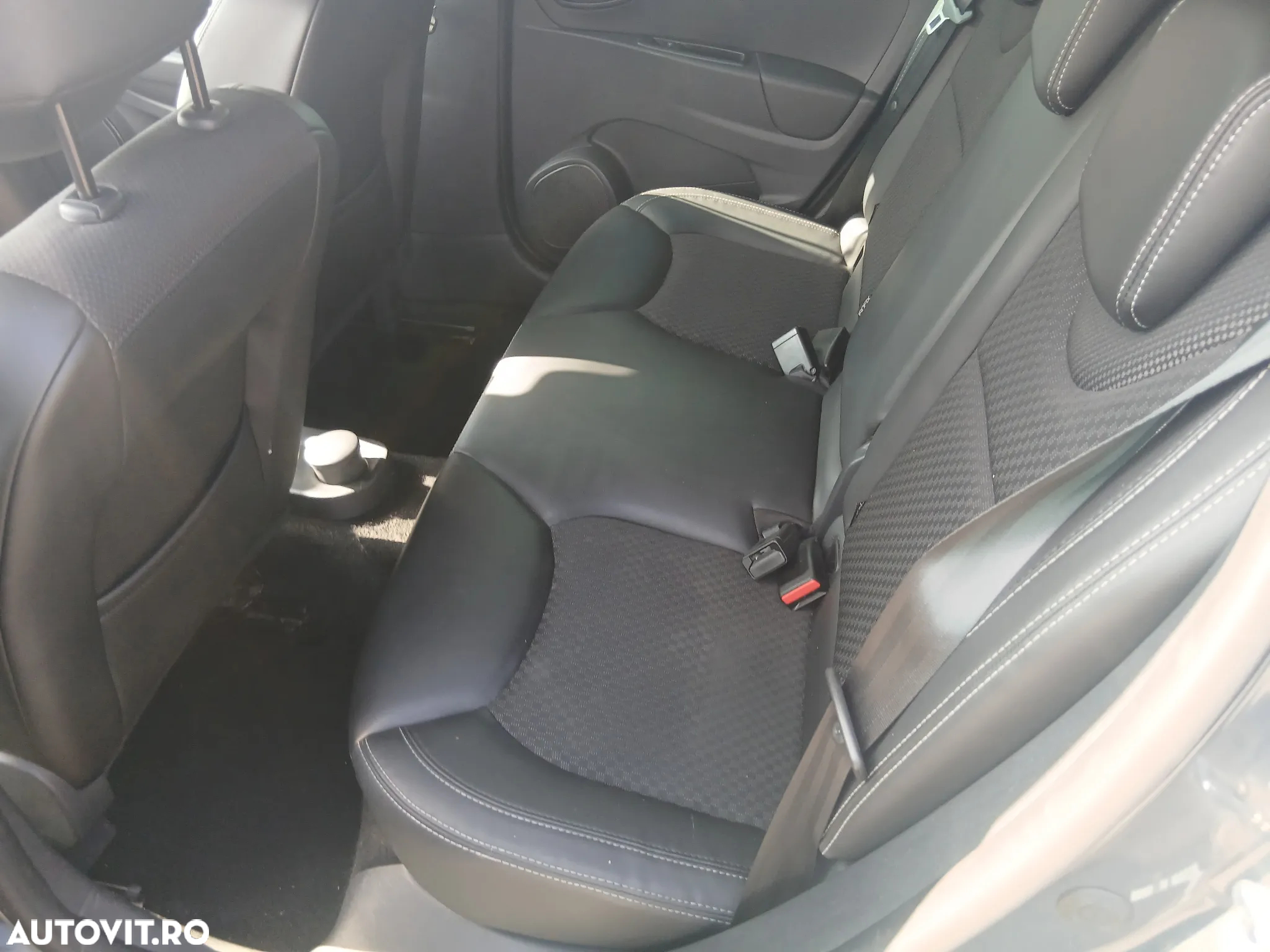 Renault Clio (Energy) TCe 90 Bose Edition - 8