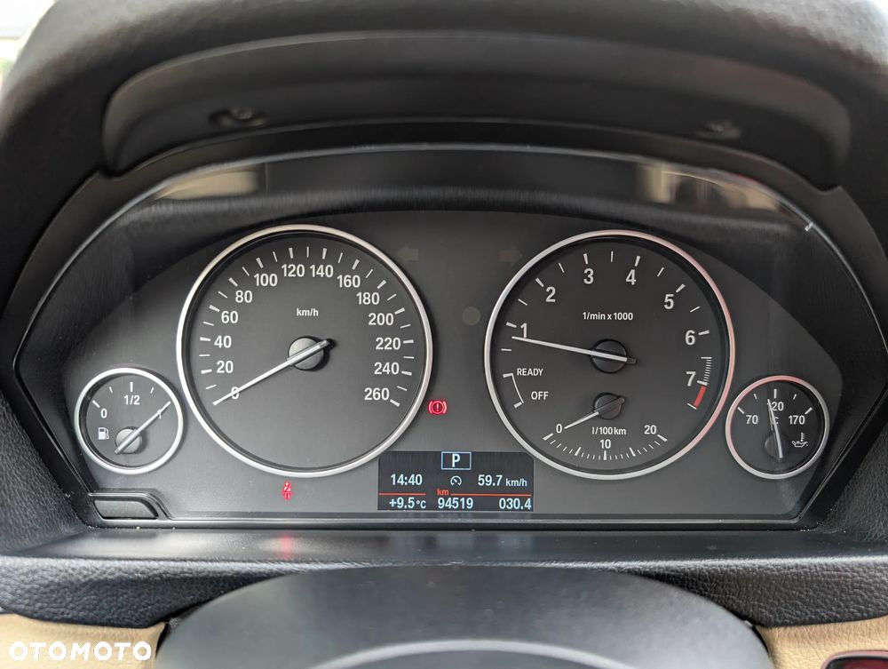 BMW Seria 3 320i Advantage - 10