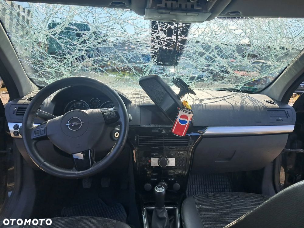 ❌Dawca części ❌ OPEL ASTRA H 2009 HB 1.4 16V KOD LAK: Z20R - 7