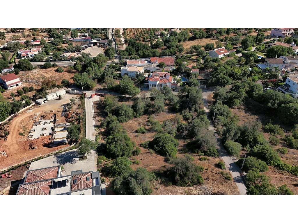 Terreno rústico com PIP aprovado para construção de Moradia T4, no ... - Grande imagem: 4/11