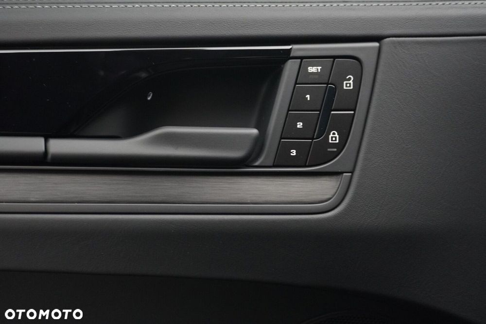 Porsche Cayenne E-Hybrid PHEV - 20