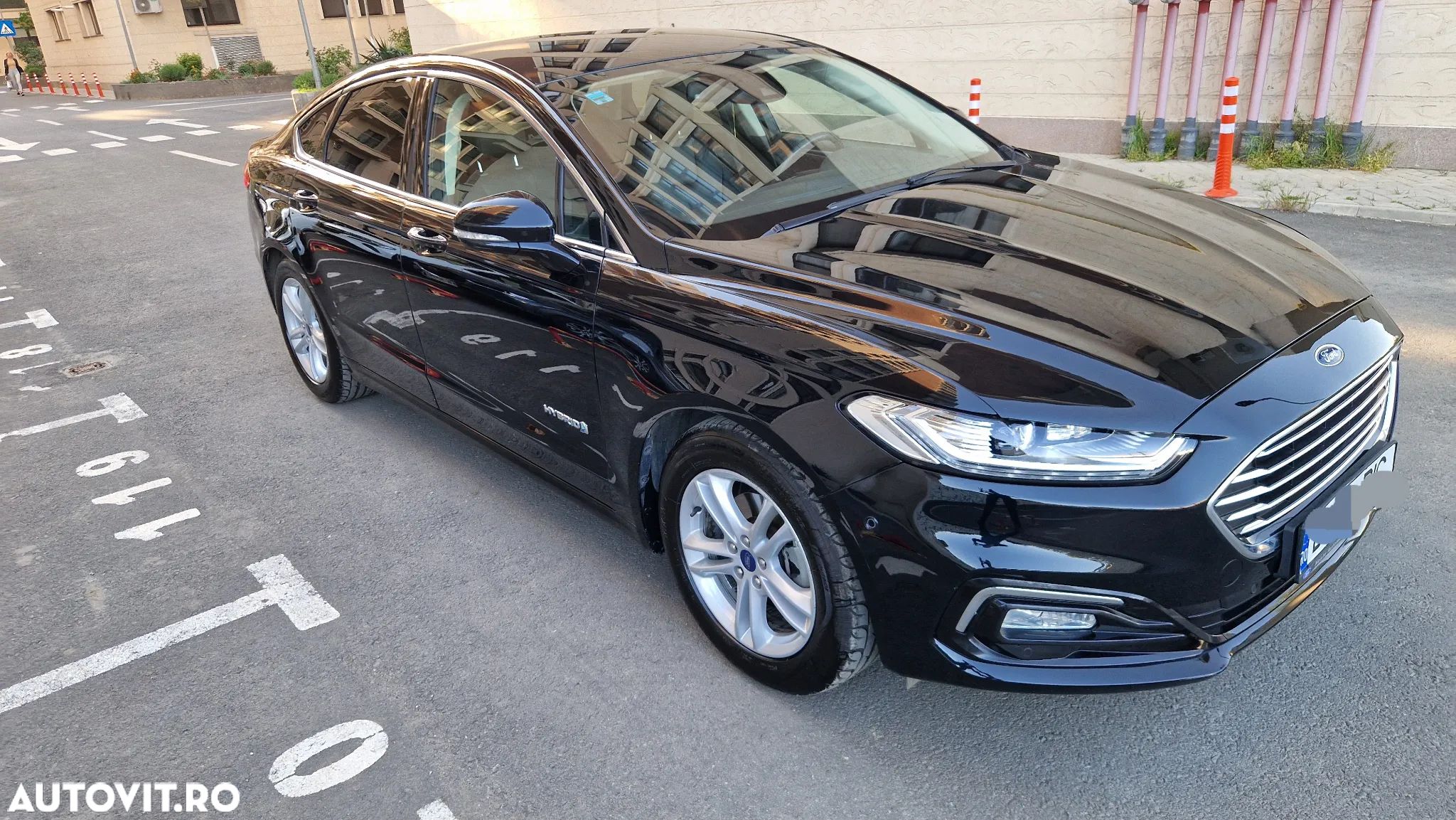 Ford Mondeo - 1