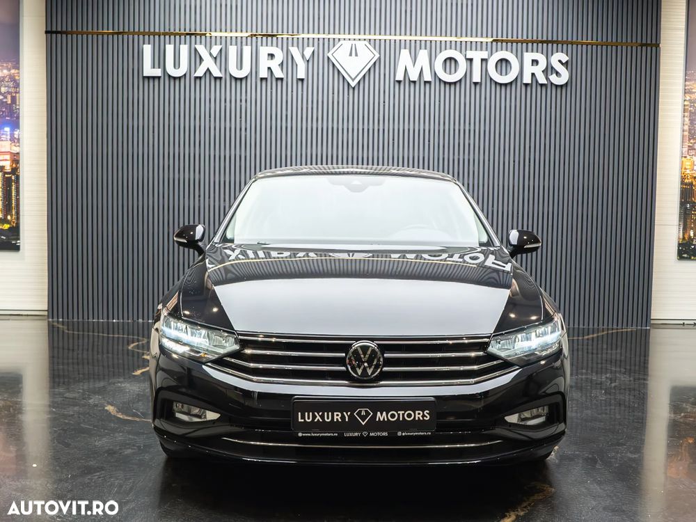 Volkswagen Passat 2.0 TDI DSG Comfortline - 10