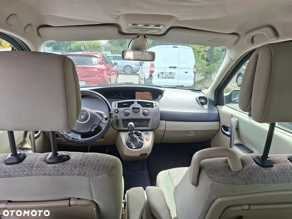 Renault Grand Scenic 1.9 dCi XXL FAP Exception - 4