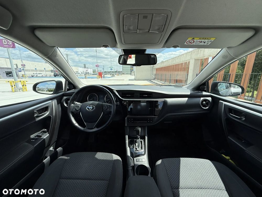 Toyota Corolla 1.6 Comfort MS - 8