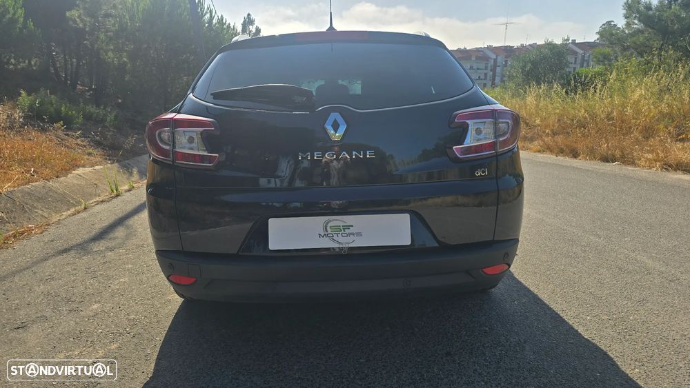 Renault Mégane Sport Tourer 1.5 dCi Limited SS - 11
