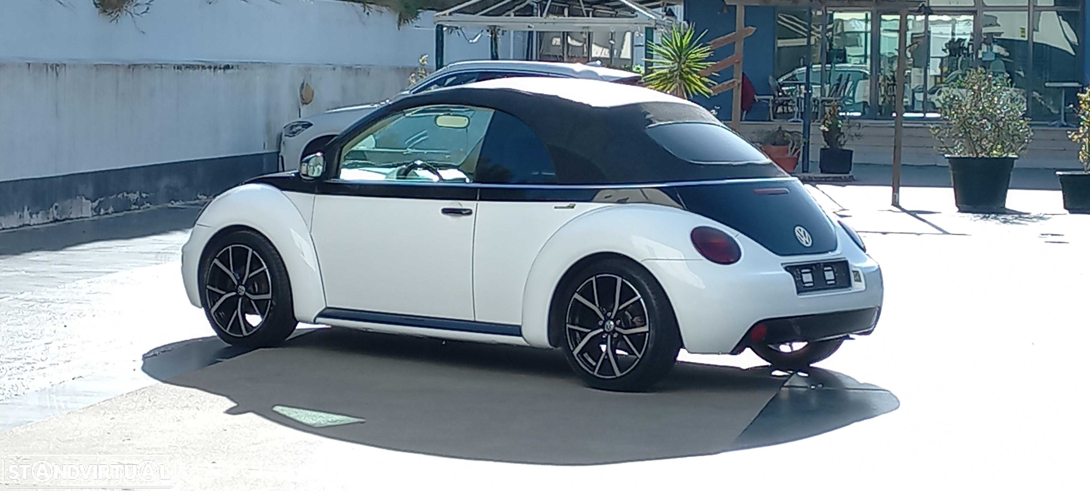 VW New Beetle Cabriolet 1.9 TDi Top Couro - 4