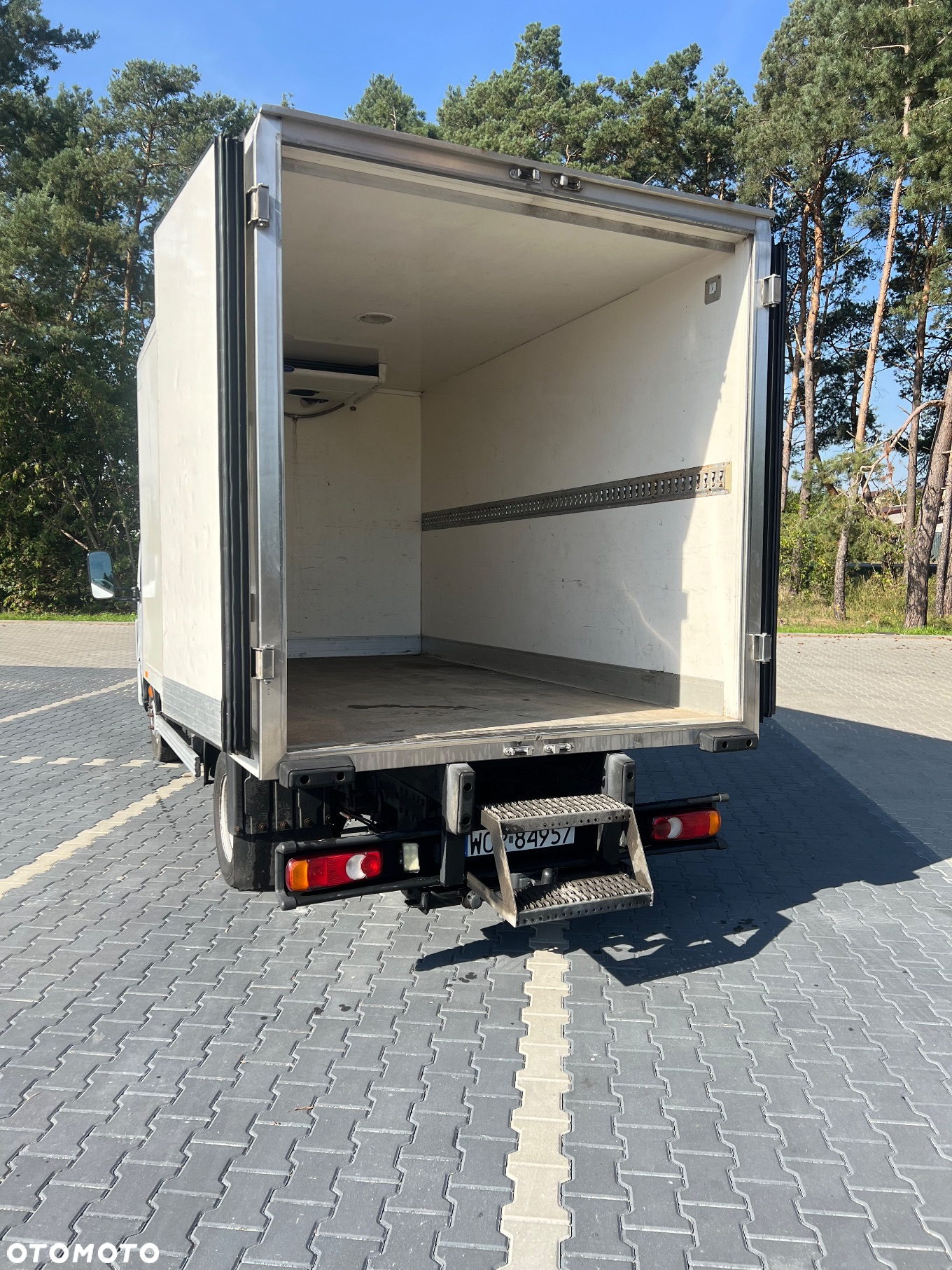 Renault Maxity - 8