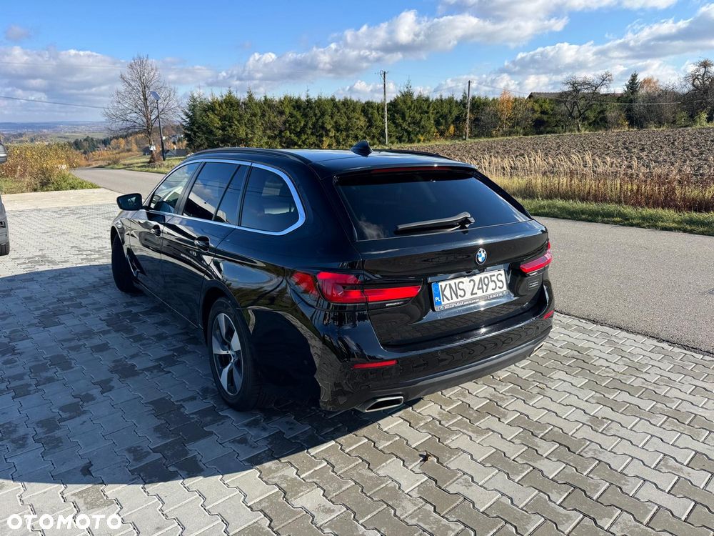 BMW Seria 5 520d Sport Line sport - 6