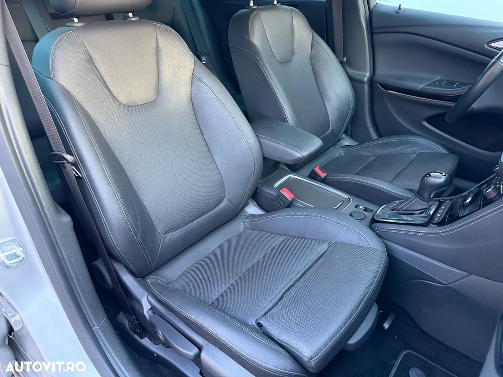 Opel Astra 1.6 D Start/Stop Automatik Ultimate - 18