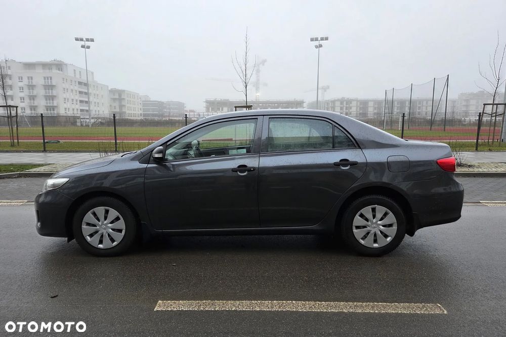 Toyota Corolla 1.6 Terra - 8