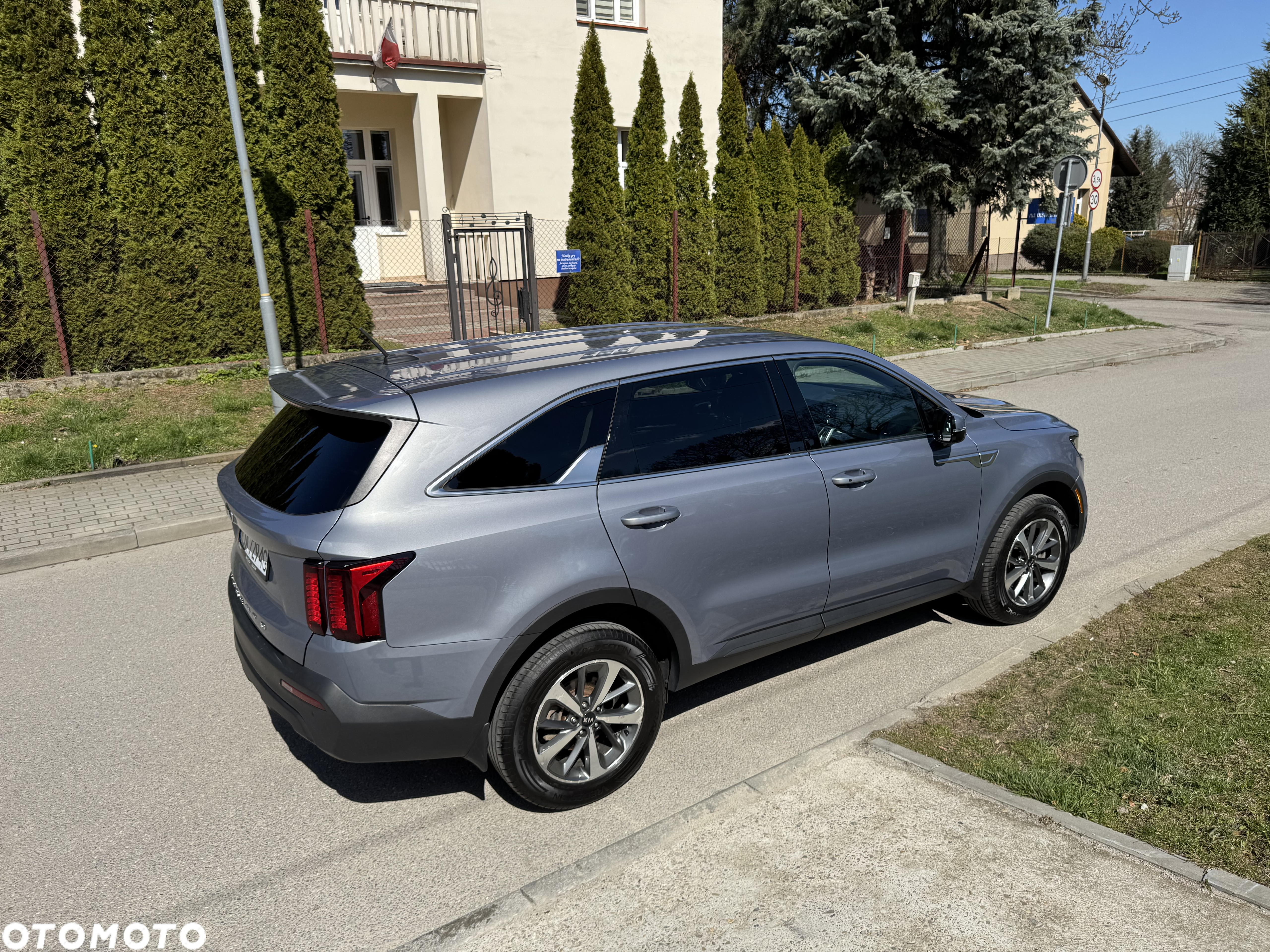 Kia Sorento - 12