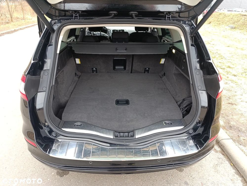 Ford Mondeo 2.0 EcoBlue Titanium - 32