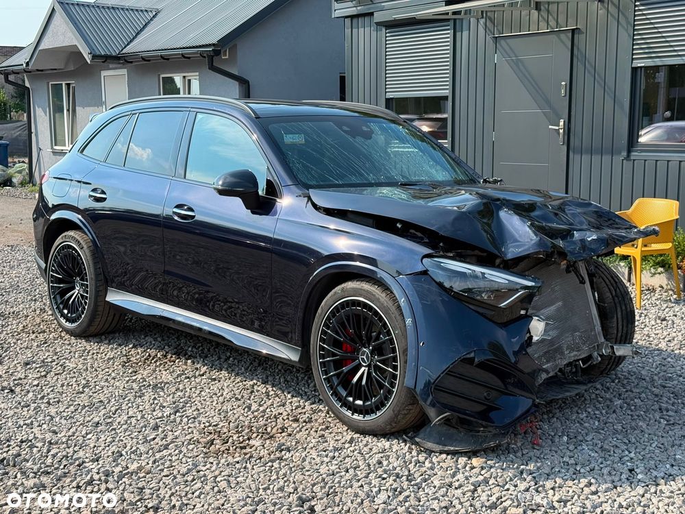 Mercedes-Benz GLC AMG 63 S E Performance 4-Matic PHEV - 3